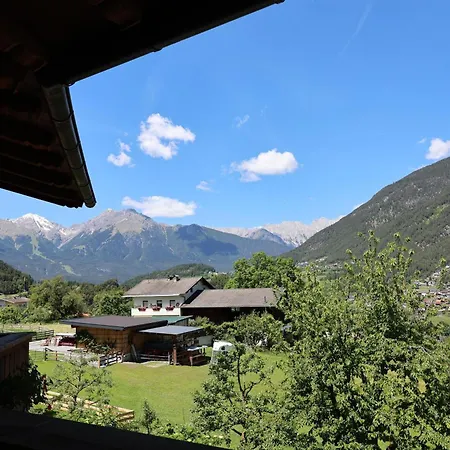 Alpenchalet Eiter 아파트