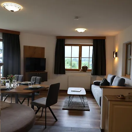 Daire Alpenchalet Eiter